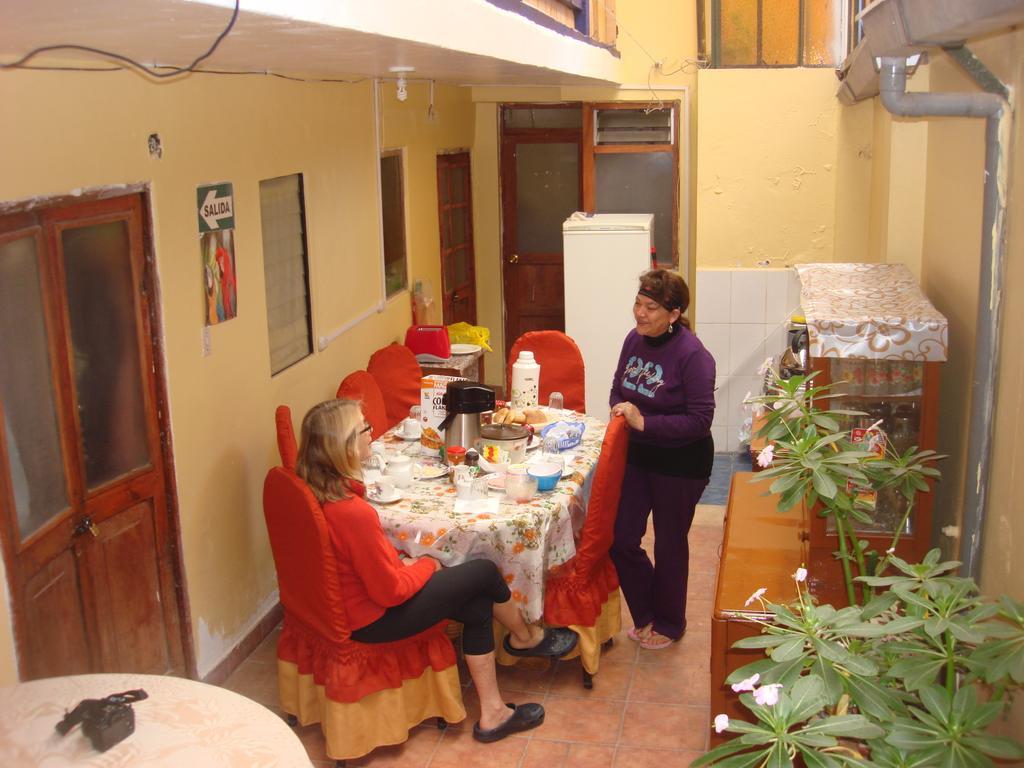 كوسكو Naty'S Guest House المظهر الخارجي الصورة